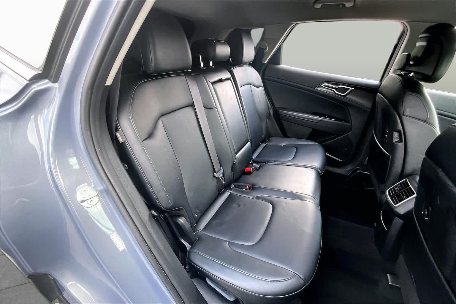 Used 2024 Kia Sportage EX FWD image 20