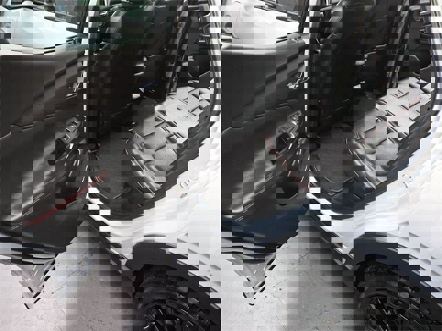 Used 2023 Chevrolet Bolt EUV Premier w/ Sun & Sound Package image 18