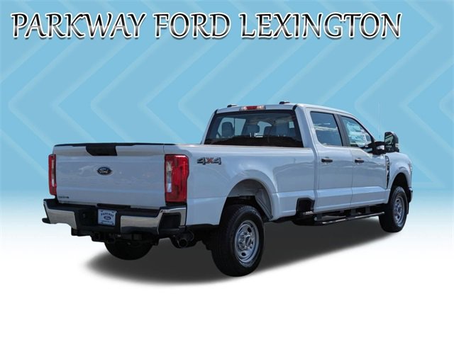 New 2026 Ford F250 4x4 Crew Cab Super Duty image 5