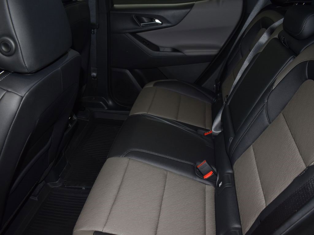 New 2026 Chevrolet Equinox LT w/ Convenience Package II image 15