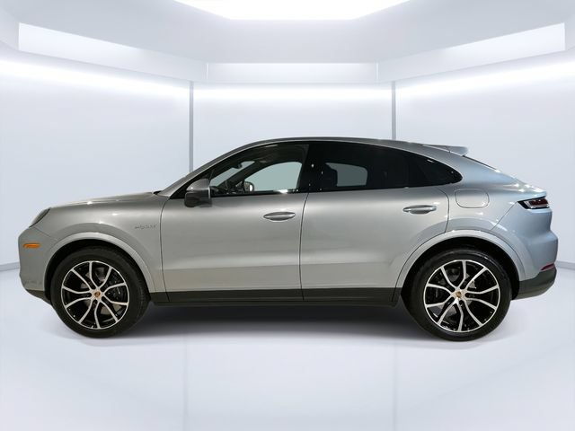 New 2026 Porsche Cayenne E-Hybrid Coupe AWD/4WD image 2