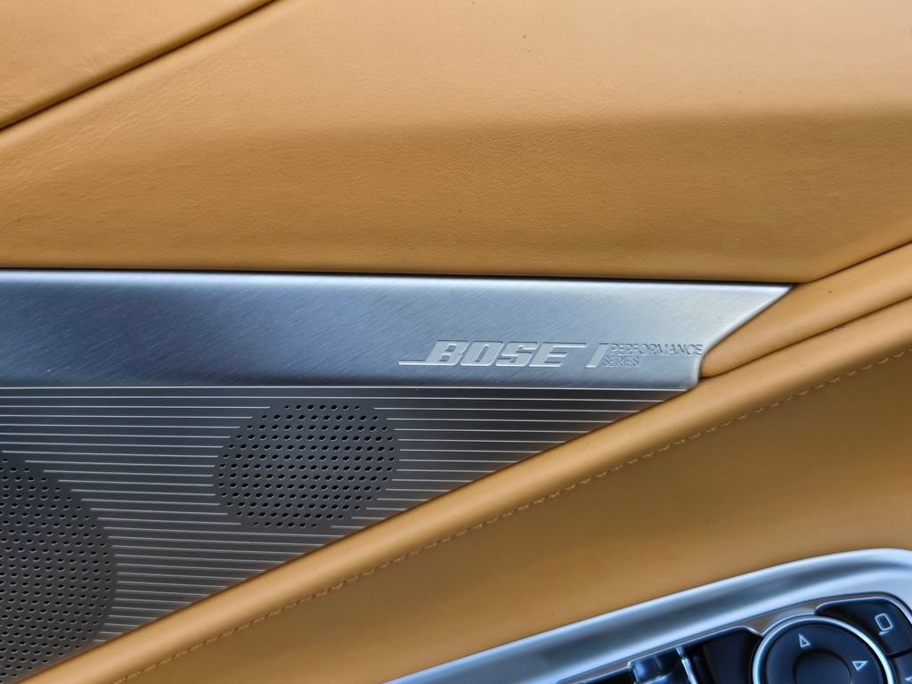 Used 2022 Chevrolet Corvette Stingray Premium Cpe w/ Z51 Performance Package RWD image 16