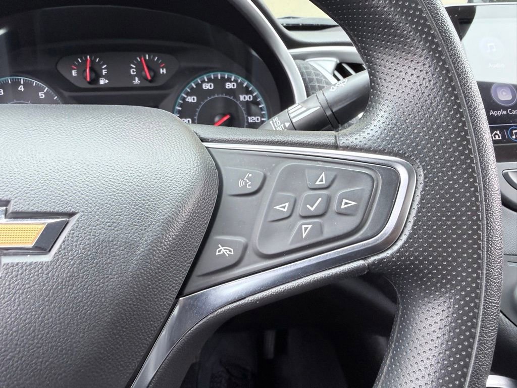 Used 2025 Chevrolet Malibu LT image 14