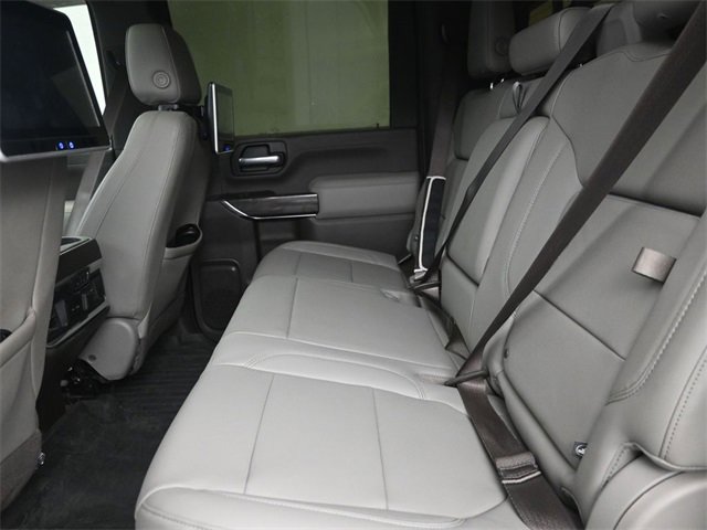 Used 2020 Chevrolet Silverado 2500 LTZ w/ Technology Package image 18