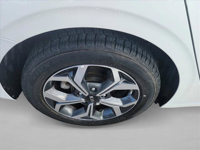Used 2021 Kia Forte LXS image 11