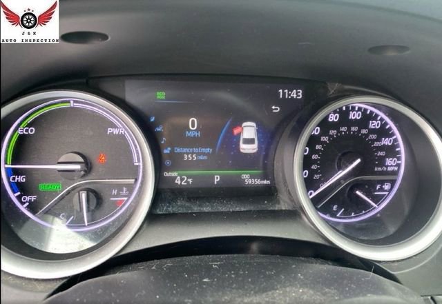 Used 2021 Toyota Camry XLE image 16