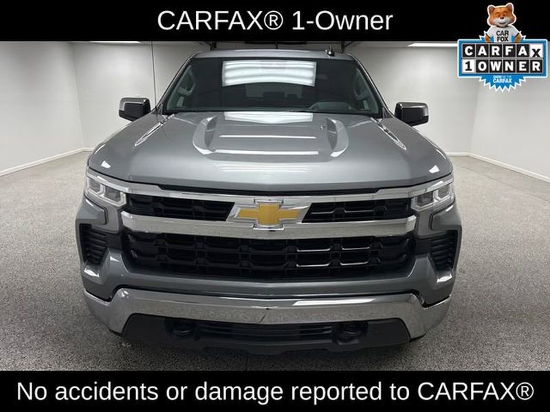 Used 2025 Chevrolet Silverado 1500 LT image 2
