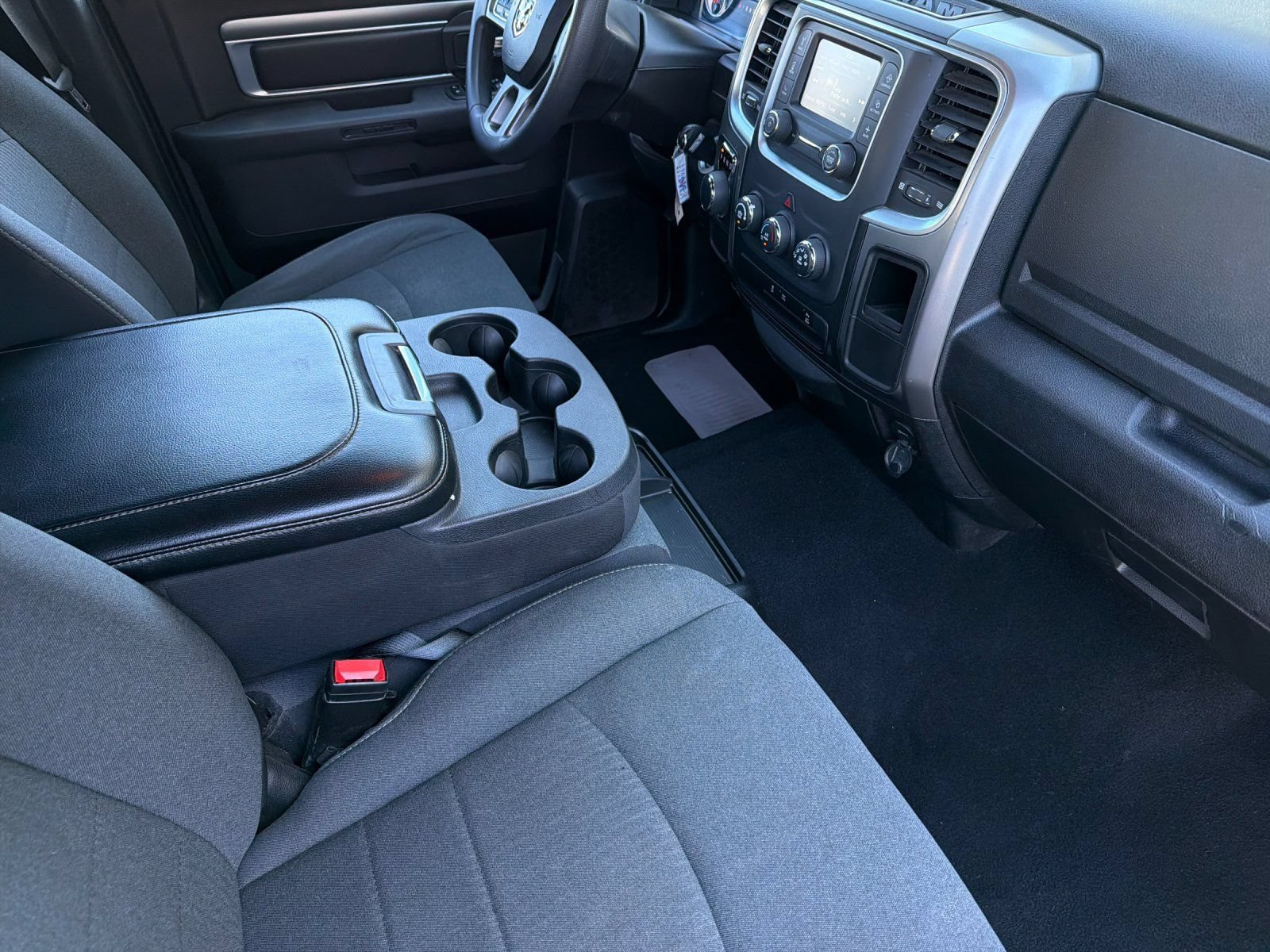 Used 2024 RAM 1500 Warlock RWD image 15