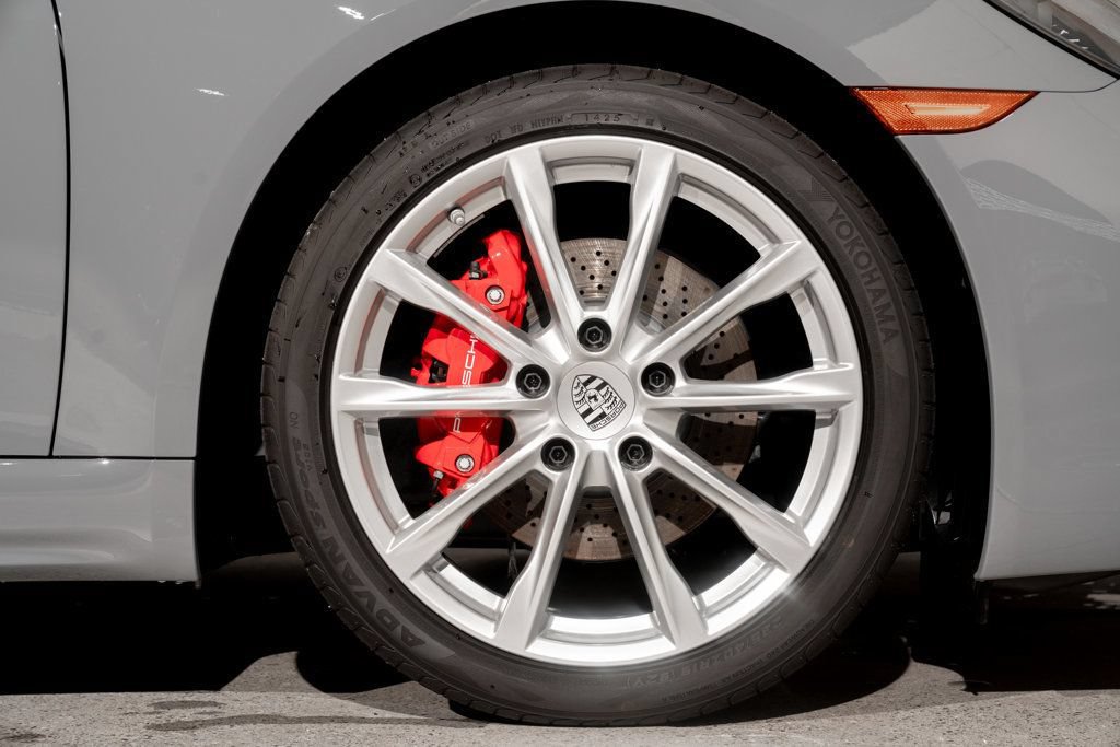 Used 2025 Porsche 718 Cayman S RWD image 38