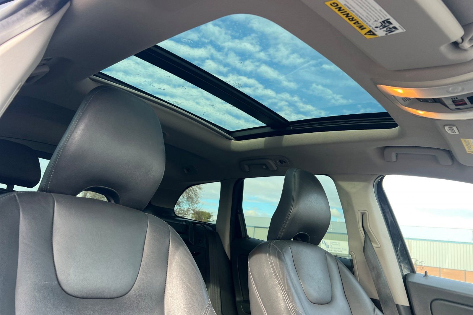 Used 2015 Volvo XC60 T5 image 14