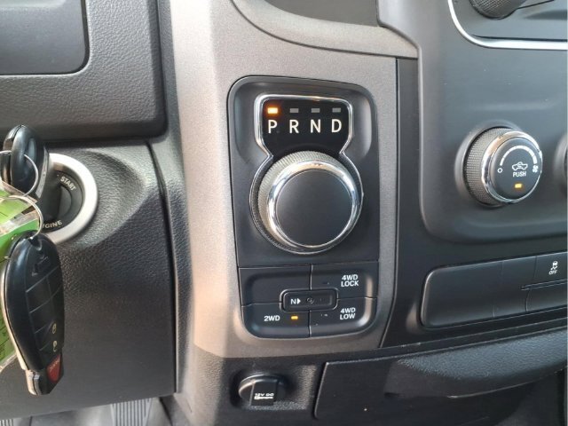 Used 2017 RAM 1500 Express w/ Express Value Package AWD/4WD image 22