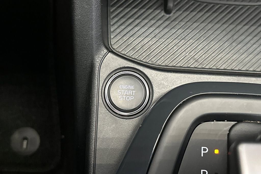 Used 2025 Kia K4 GT-Line w/ GT-Line Premium Package image 24