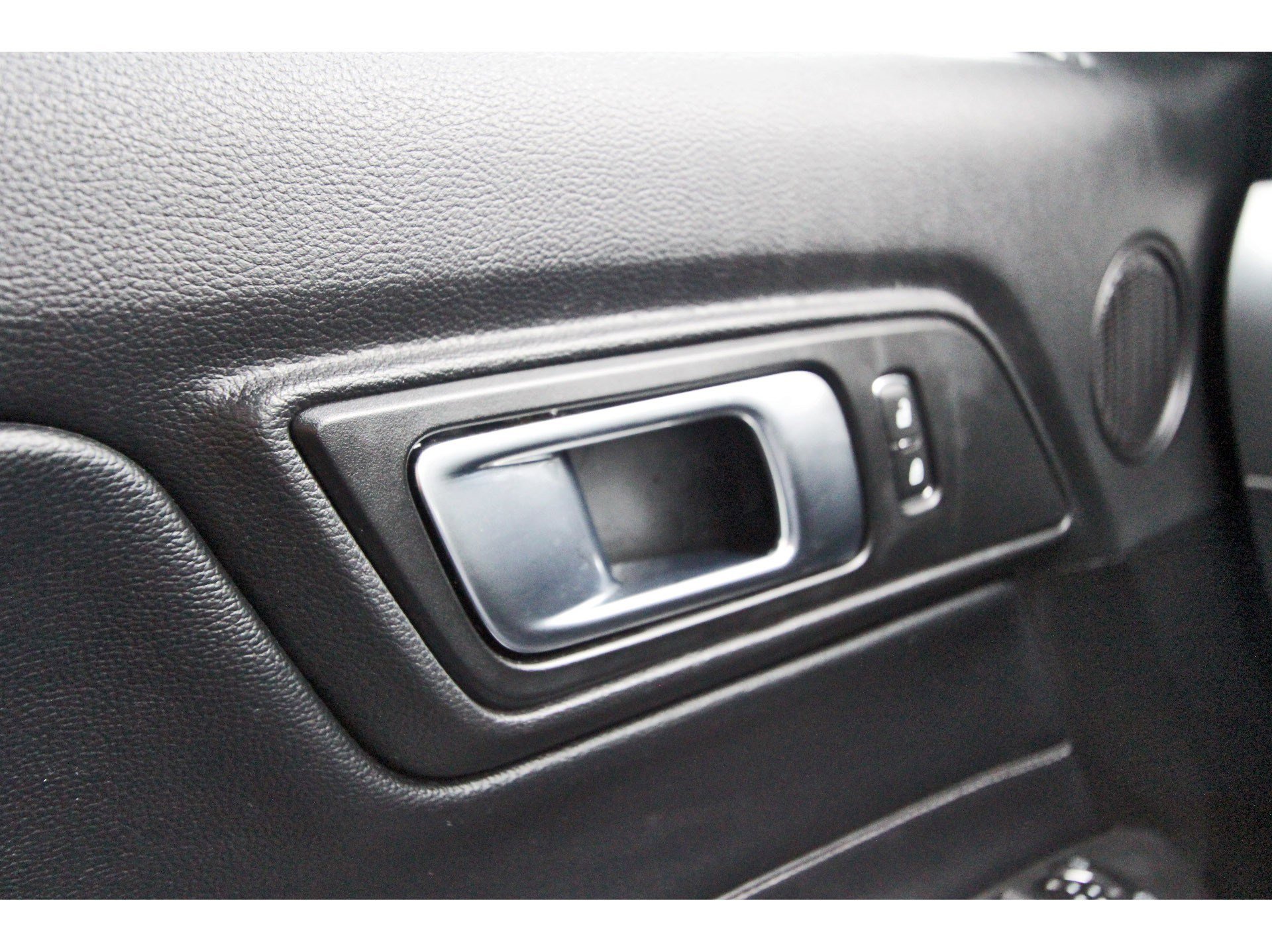 Used 2021 Ford Mustang Premium image 23