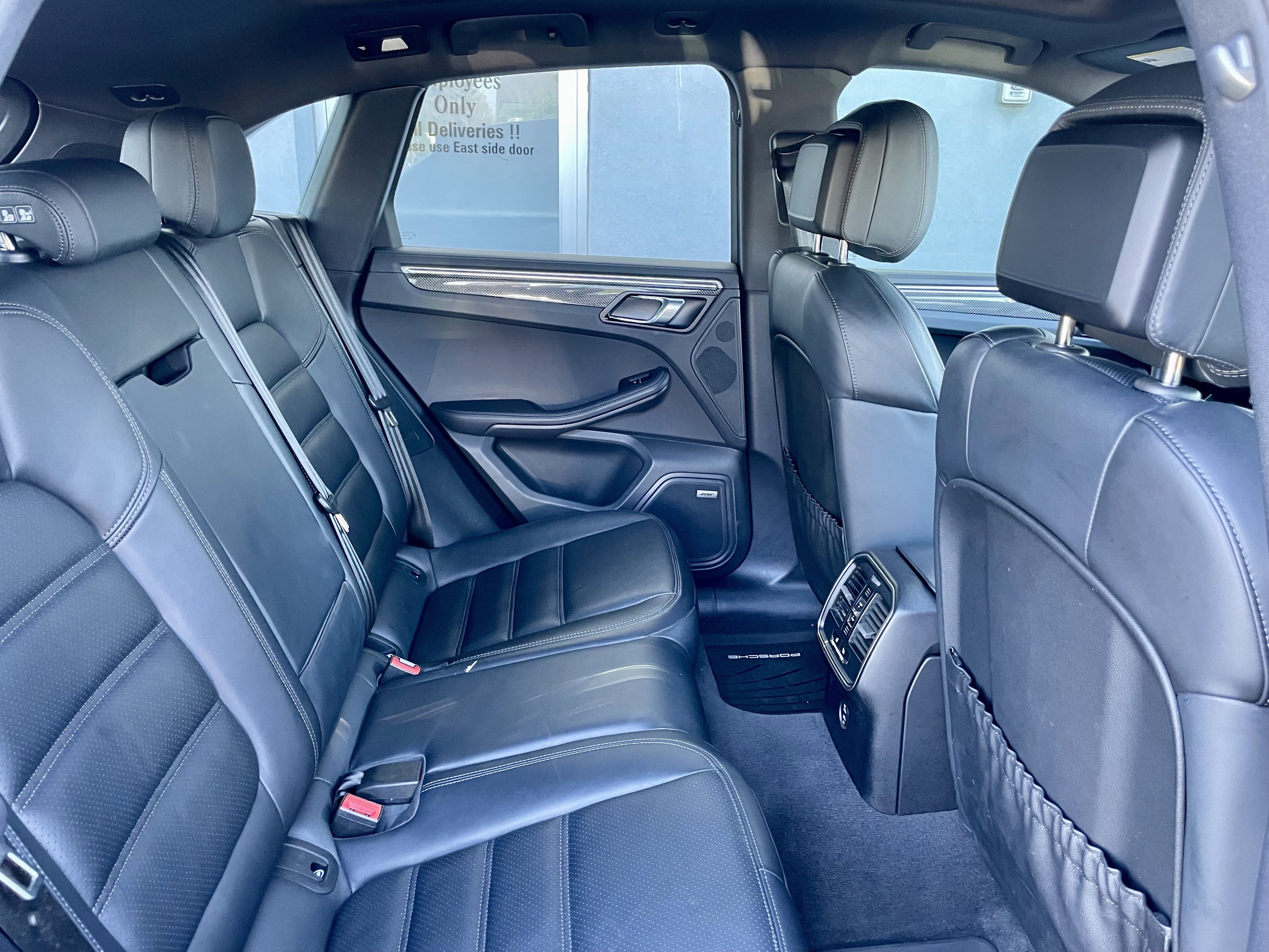 Used 2023 Porsche Macan GTS image 31