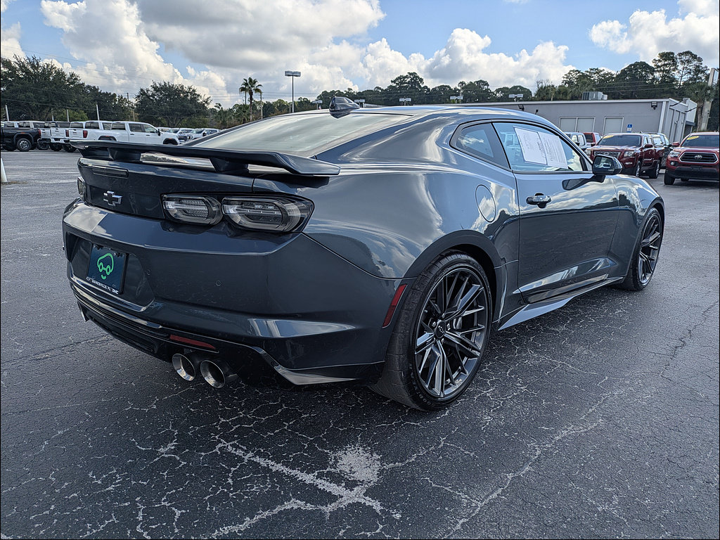 Used 2020 Chevrolet Camaro ZL1 RWD image 8