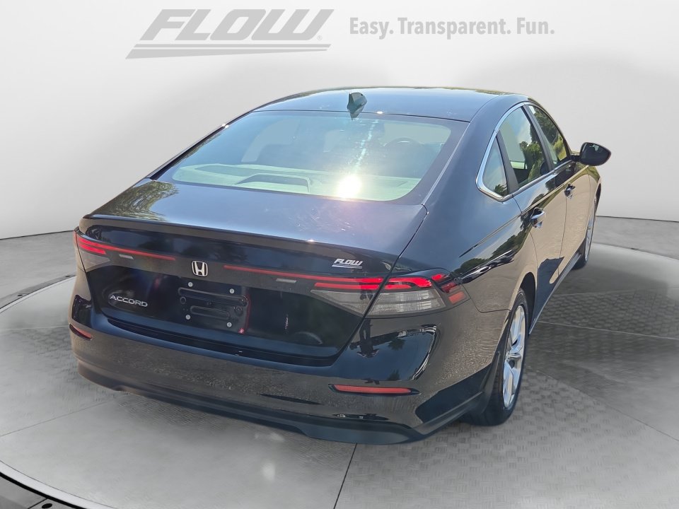Used 2023 Honda Accord LX image 9