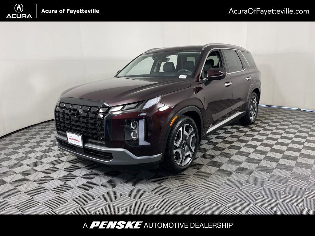 Used 2023 Hyundai Palisade Limited w/ Winter Package