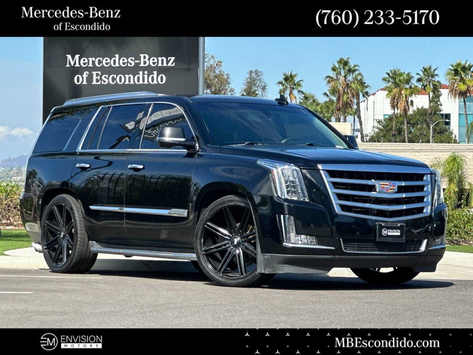 Used 2016 Cadillac Escalade 2WD image 1