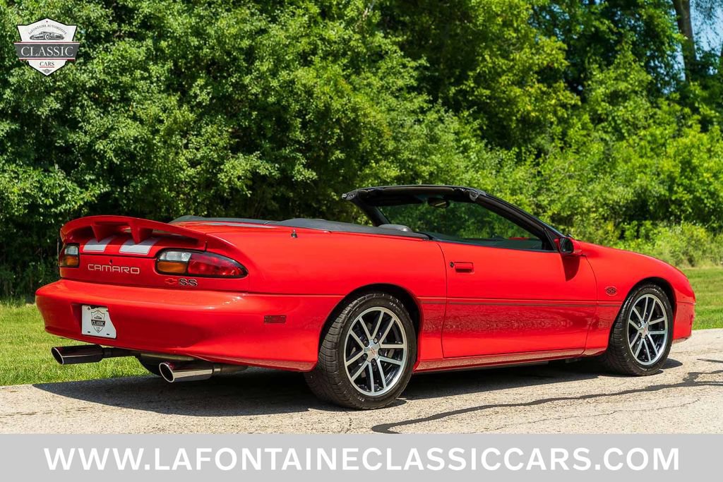 Used 2002 Chevrolet Camaro Z28 w/ SS Performance/Appearance Pkg RWD image 10
