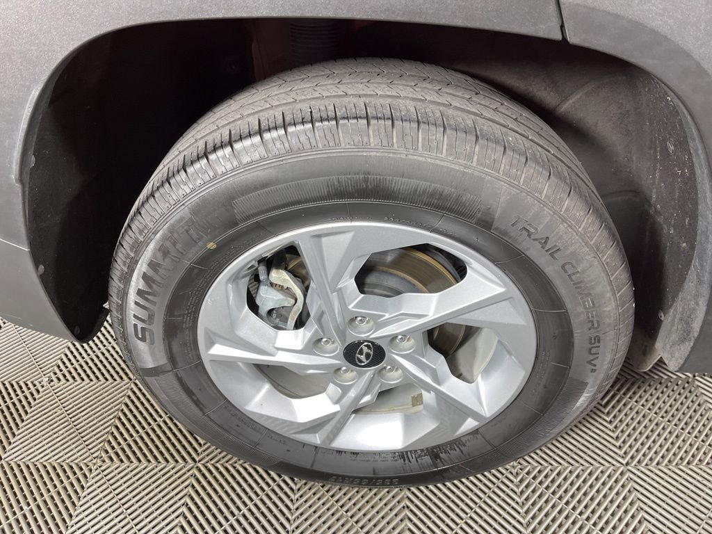 Used 2023 Hyundai Tucson SEL w/ Cargo Package image 12