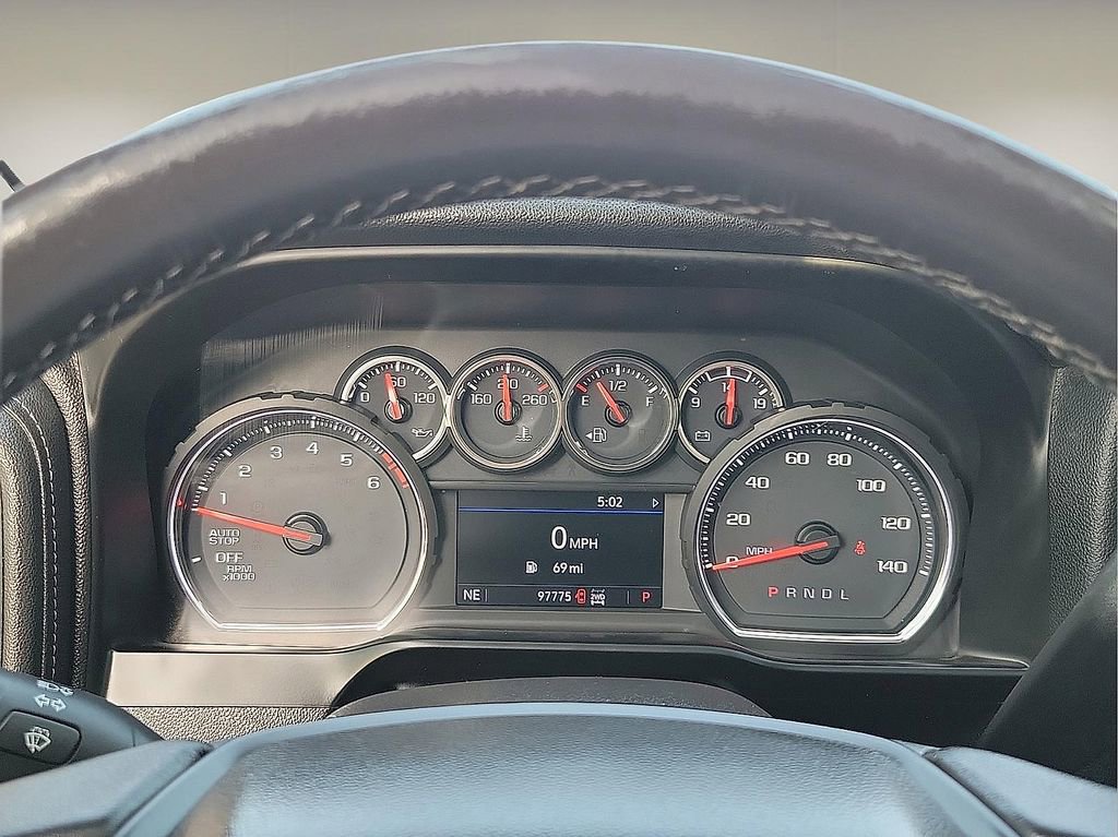 Used 2020 Chevrolet Silverado 1500 RST AWD/4WD image 18