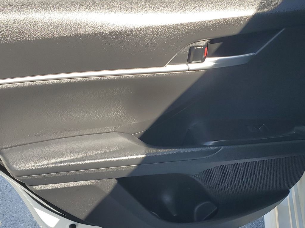 Certified 2023 Toyota Camry SE image 40
