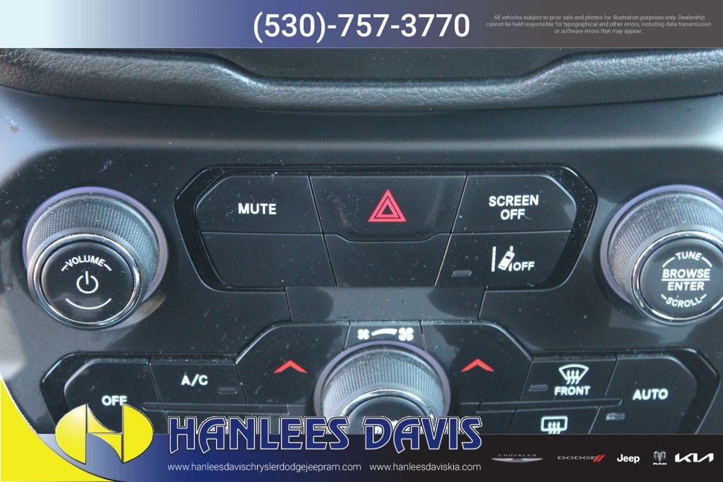 Used 2021 Jeep Renegade Sport w/ Sport Appearance Group image 23