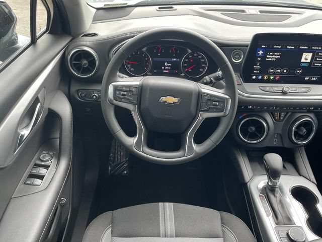 Used 2024 Chevrolet Blazer LT w/ Redline Edition FWD image 11