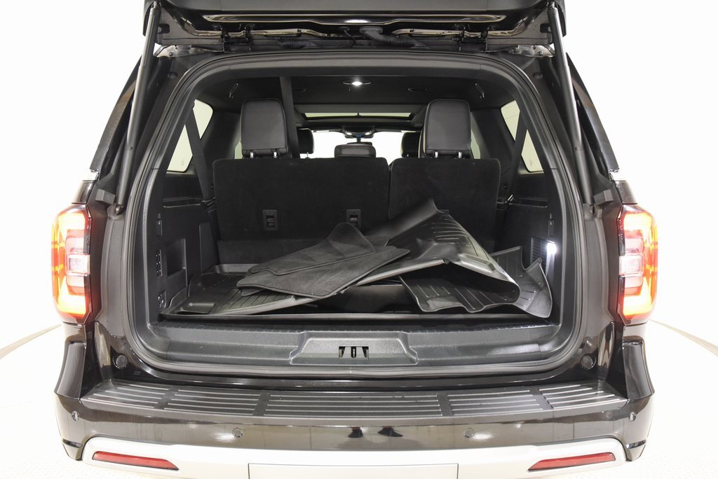 Used 2024 Ford Expedition Max Platinum image 13