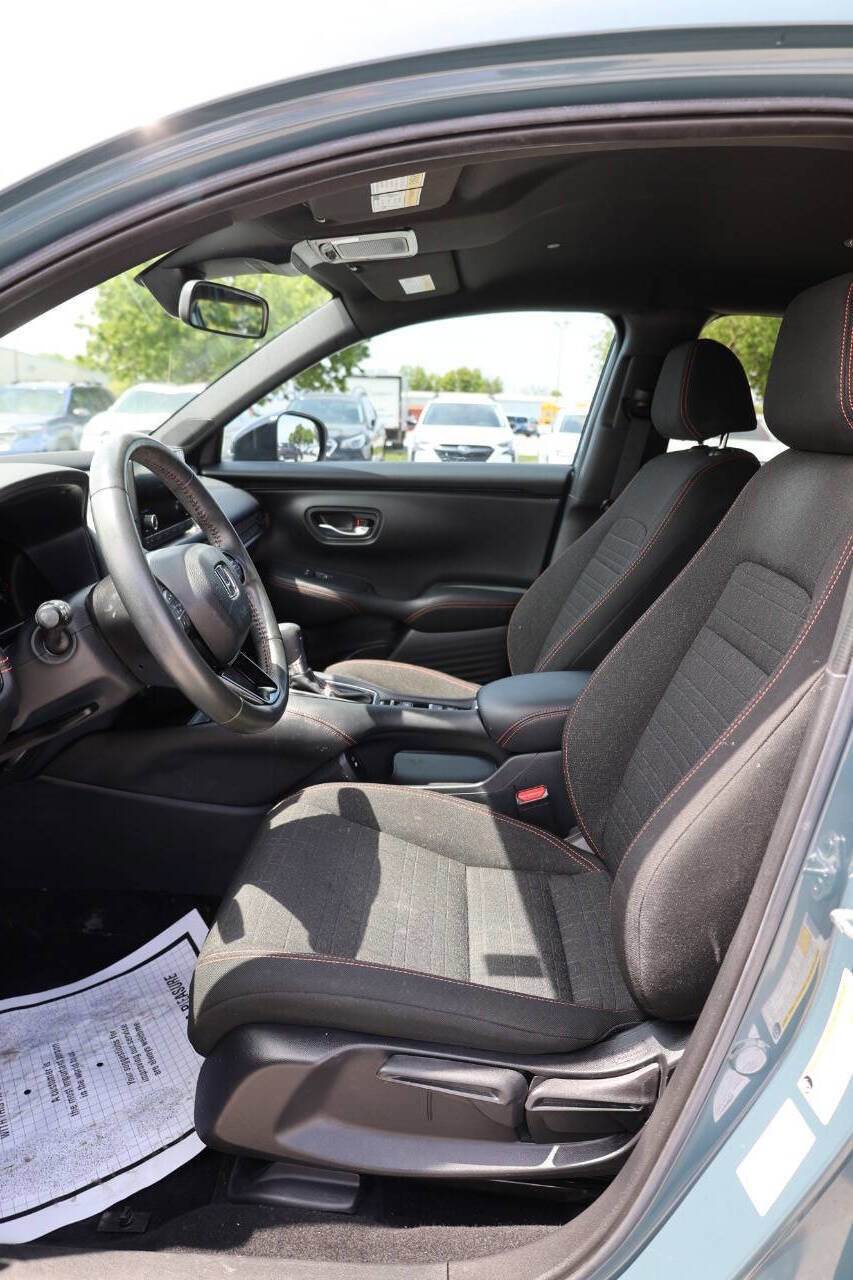Used 2024 Honda HR-V Sport image 13