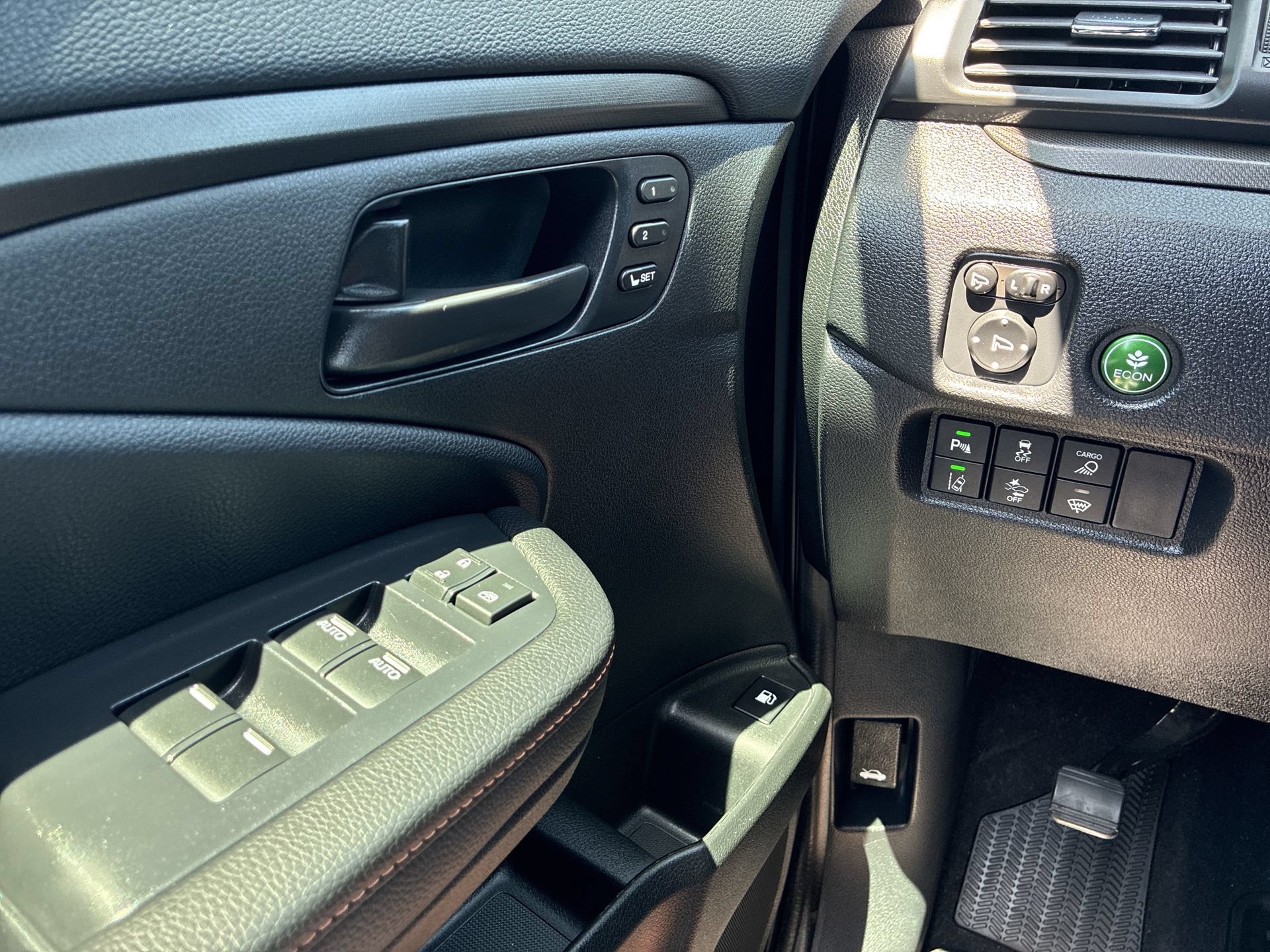 Certified 2025 Honda Ridgeline TrailSport image 42