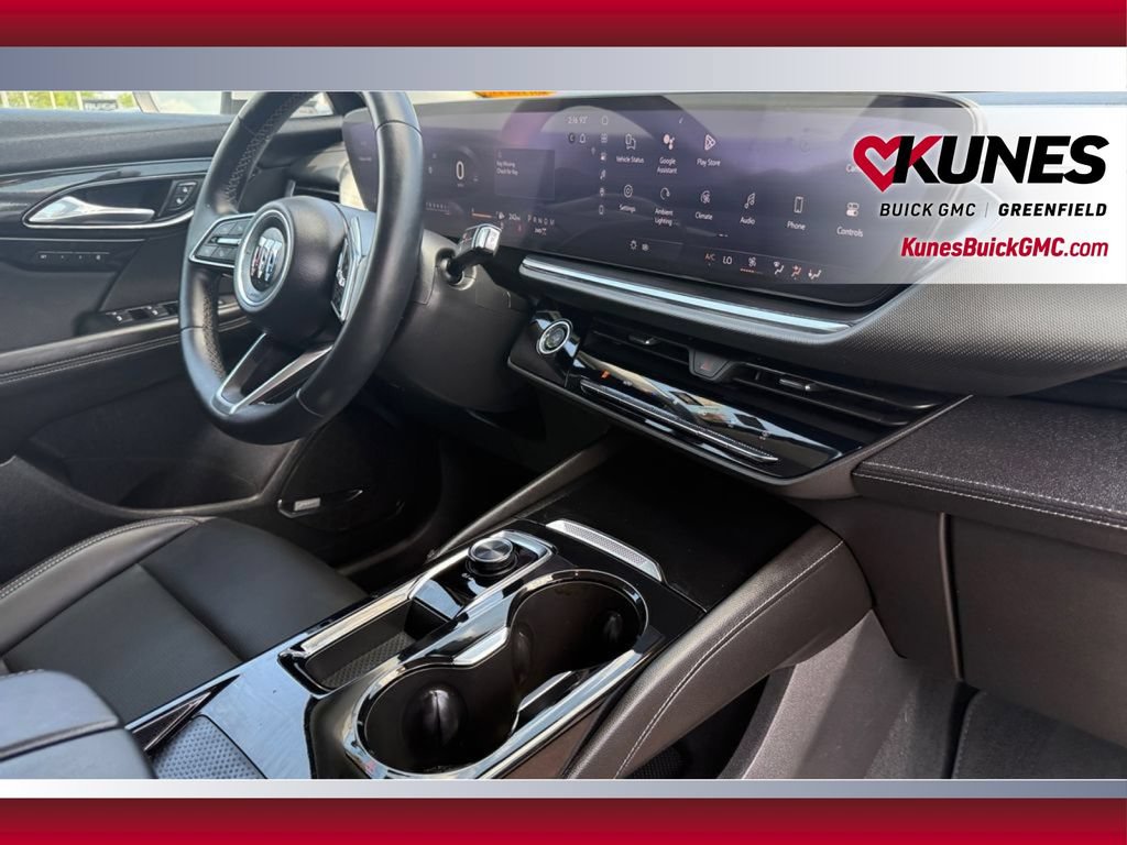 Used 2024 Buick Envision Preferred AWD/4WD image 35