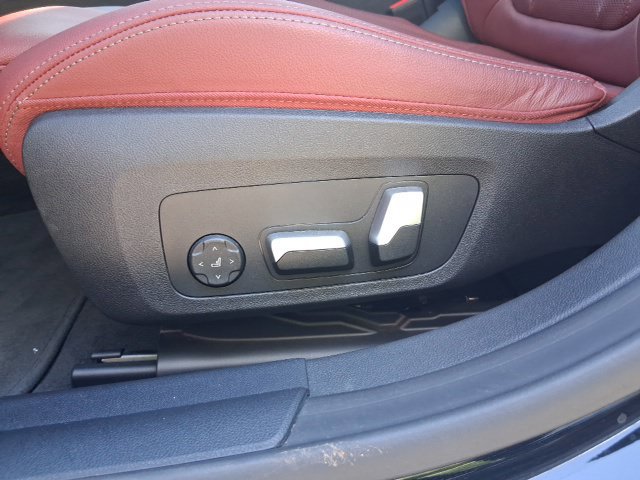 Used 2023 BMW i4 eDrive40 w/ Premium Package RWD image 14