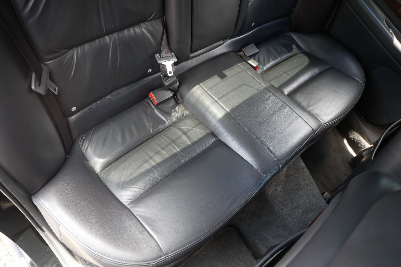 Used 2002 Lincoln LS image 12