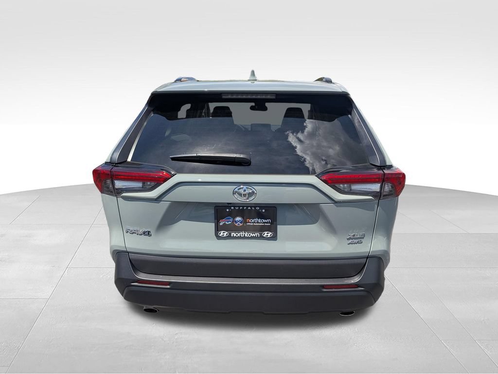 Used 2020 Toyota RAV4 XLE w/ All Weather Liner Package AWD/4WD image 14