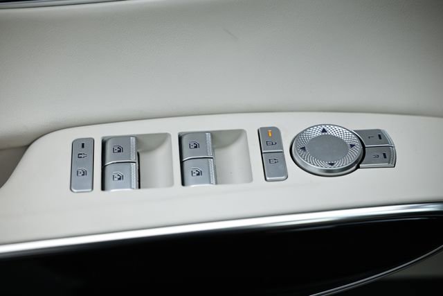 Certified 2026 Genesis GV70 2.5T image 17