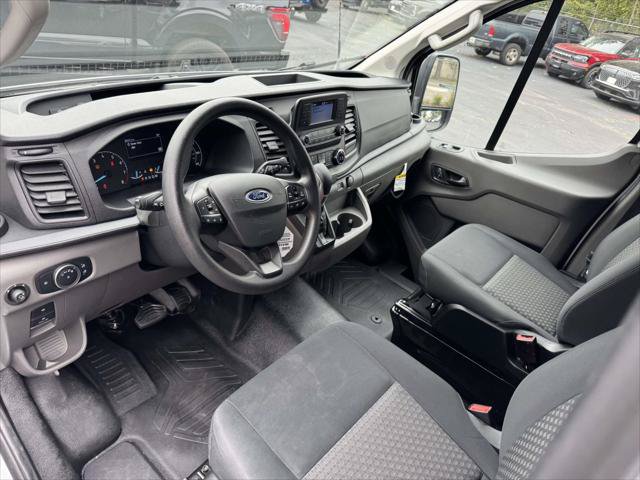 Used 2025 Ford Transit 250 Low Roof w/ Exterior Upgrade Package RWD image 17