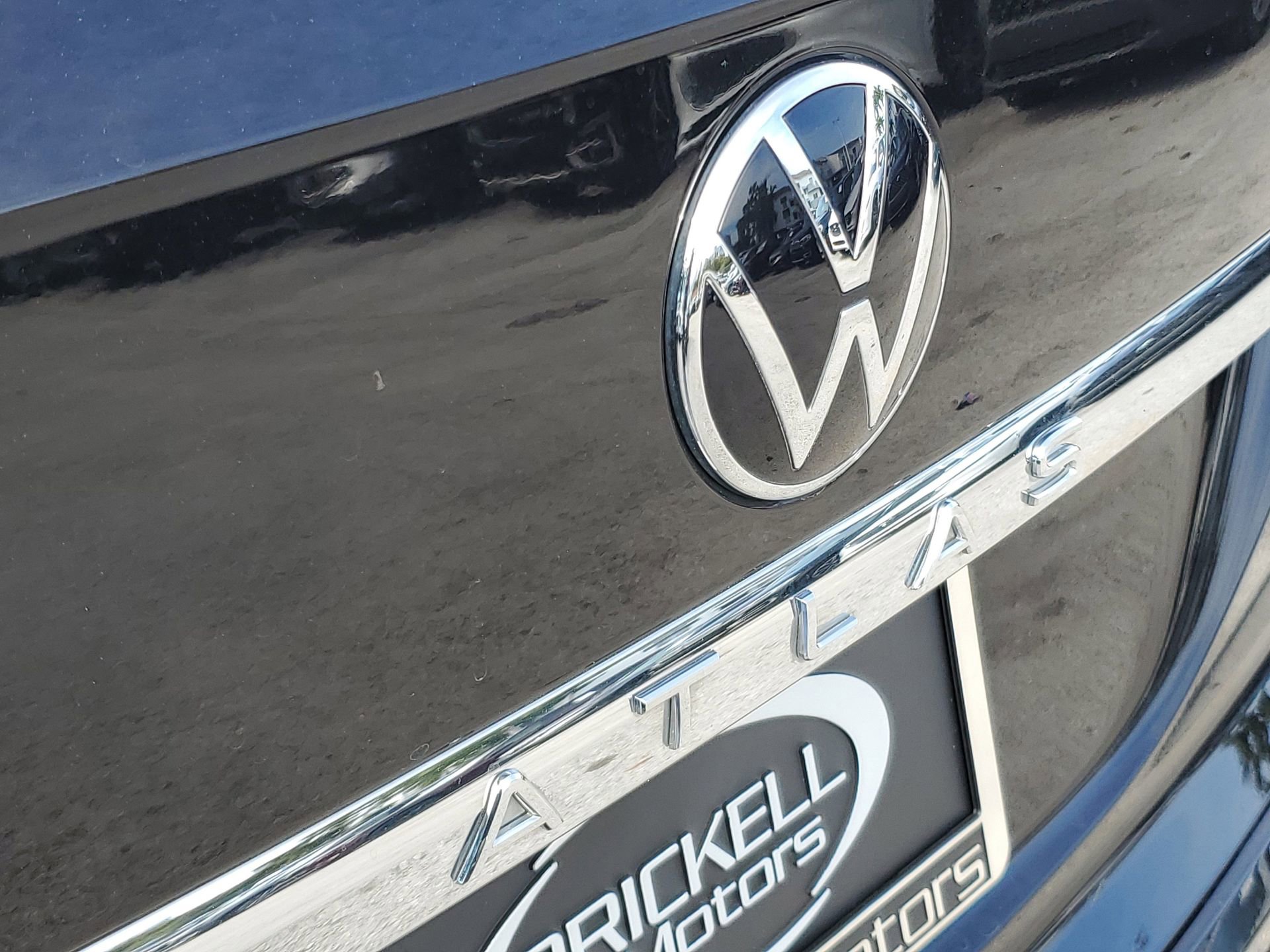 Used 2022 Volkswagen Atlas Cross Sport SE w/ Panoramic Sunroof Package image 7