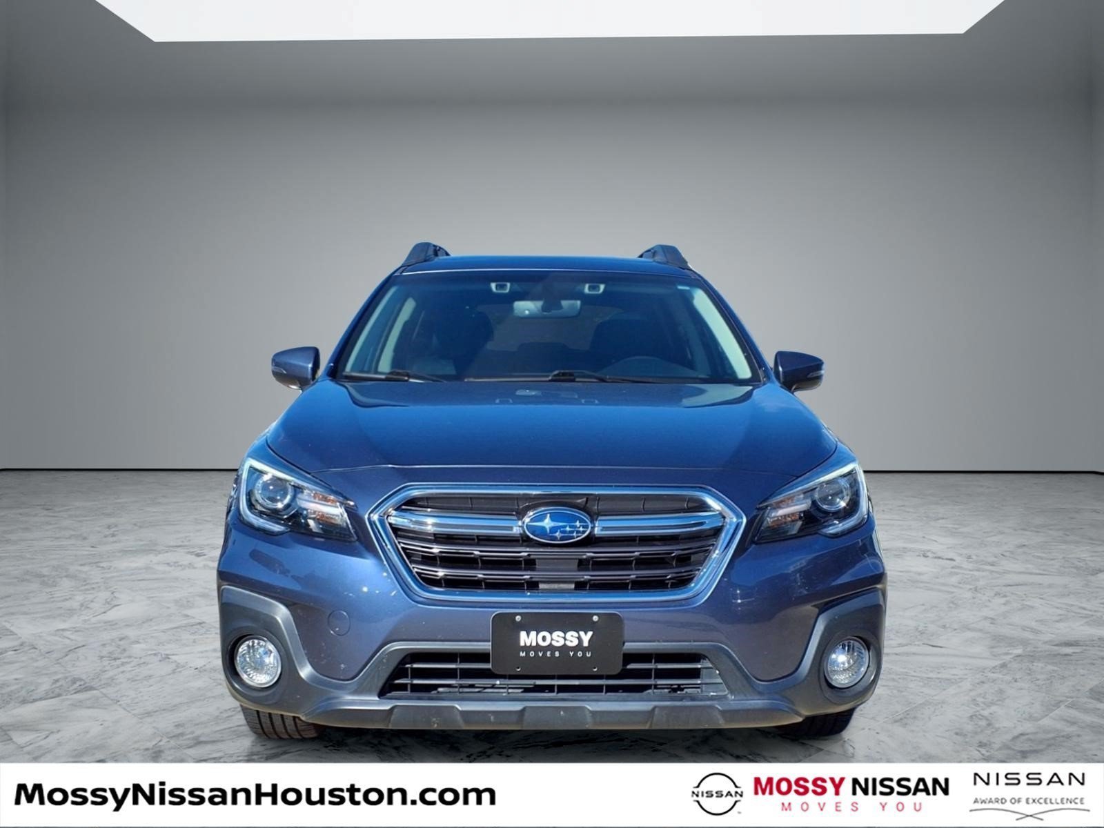 Used 2018 Subaru Outback 2.5i Limited AWD/4WD image 3