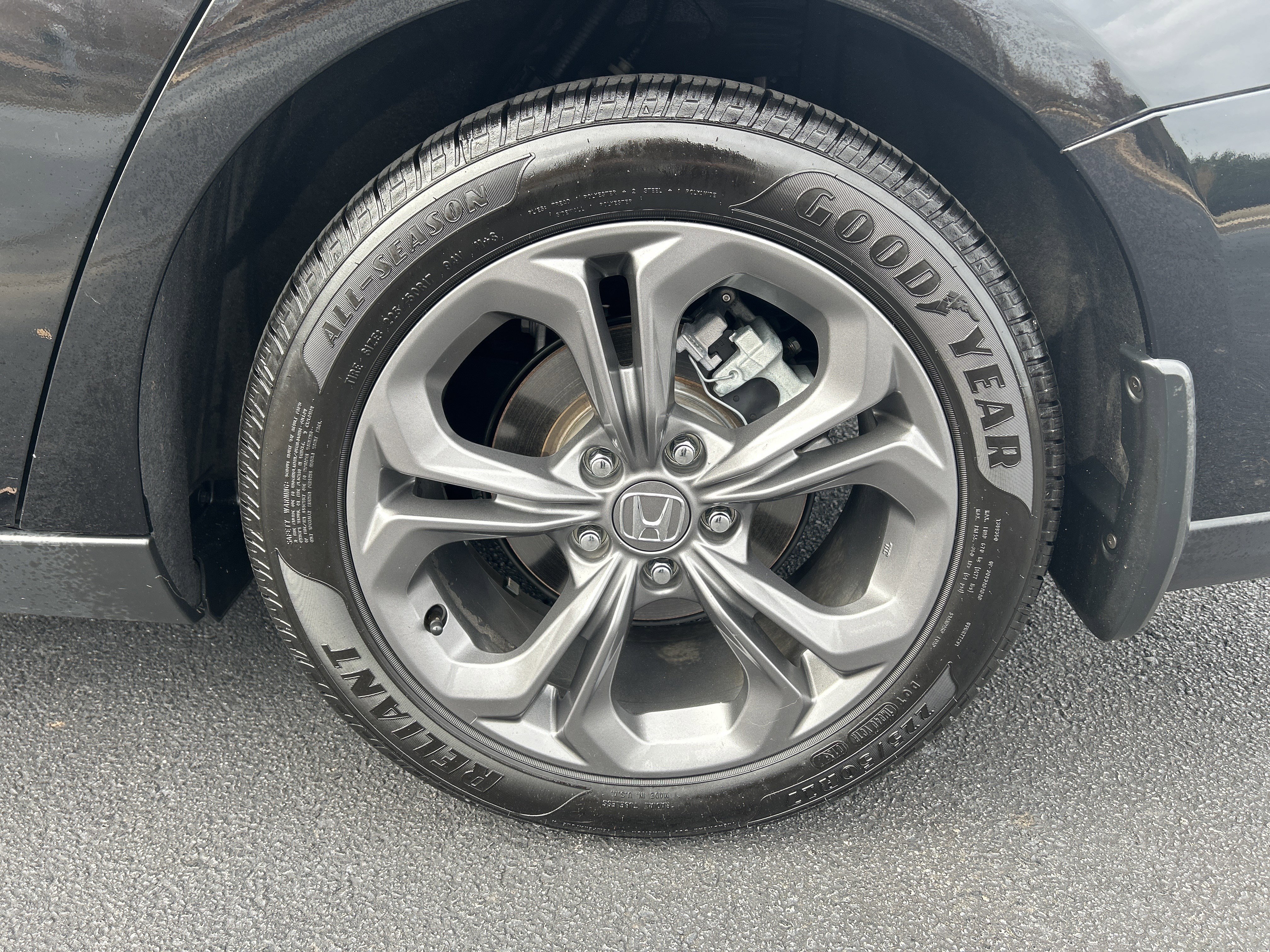 Used 2023 Honda Accord EX image 35