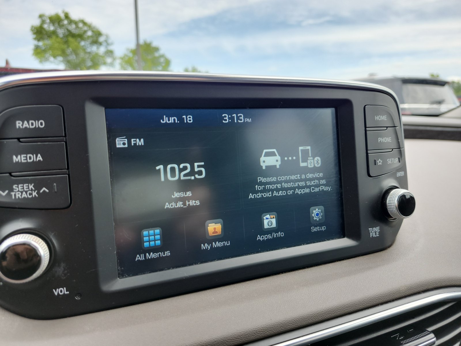 Used 2020 Hyundai Santa Fe SE AWD/4WD image 19