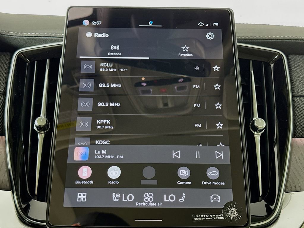 New 2026 Volvo XC90 T8 Ultra w/ Protection Package Premier image 14