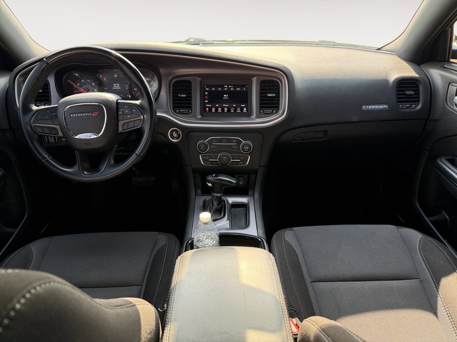 Used 2020 Dodge Charger SXT w/ Blacktop Package RWD image 10