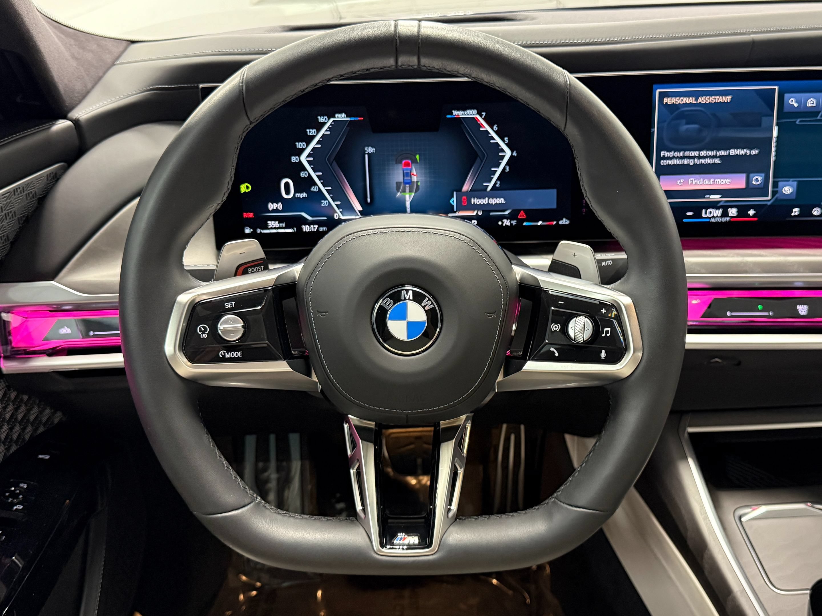 Used 2024 BMW 760i xDrive AWD/4WD image 23