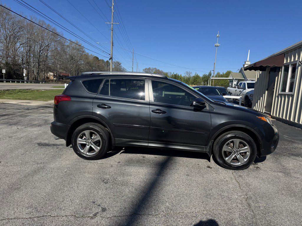 Used 2015 Toyota RAV4 XLE image 6