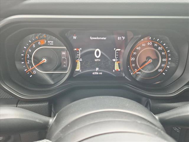 Used 2026 Jeep Wrangler Unlimited Rubicon AWD/4WD image 9