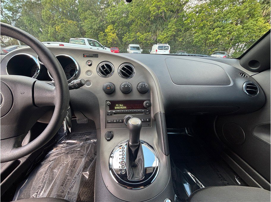 Used 2007 Pontiac Solstice Convertible w/ Preferred Package RWD image 11
