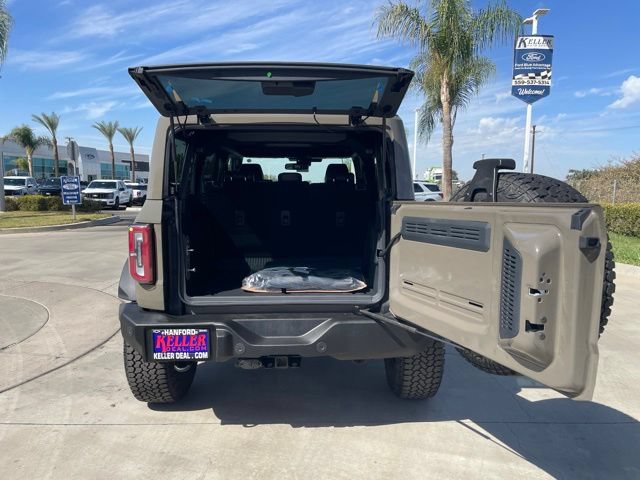 New 2026 Ford Bronco Outer Banks w/ Sasquatch Package AWD/4WD image 25