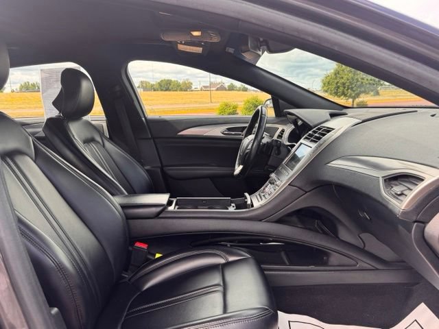 Used 2019 Lincoln MKZ Premiere AWD/4WD image 24