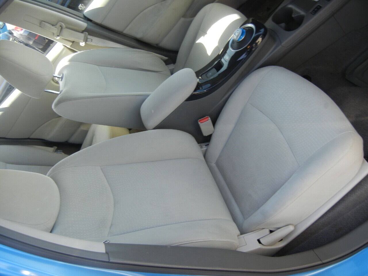 Used 2012 Nissan Leaf SL w/ Protection Pkg FWD image 29